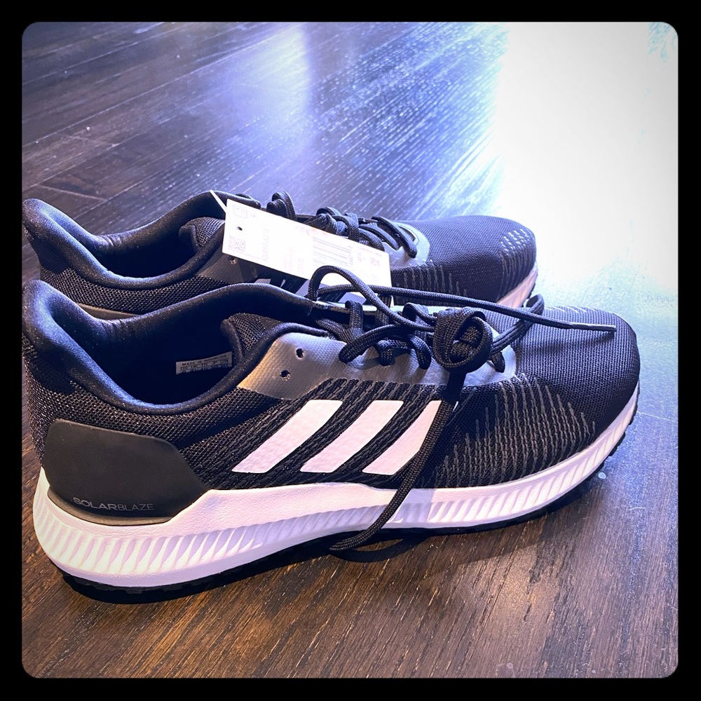 Women’s Black Adidas Solar Blaze Sz 9